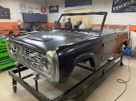 image of 'General' classic ford bronco