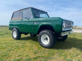 image of '1968 Ford Bronco (Norway Green)' classic ford bronco