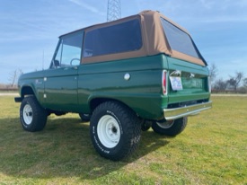 image of '1968 Ford Bronco (Norway Green)' classic ford bronco
