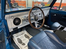 image of '1972 Ford Bronco (Bahama Blue)' classic ford bronco